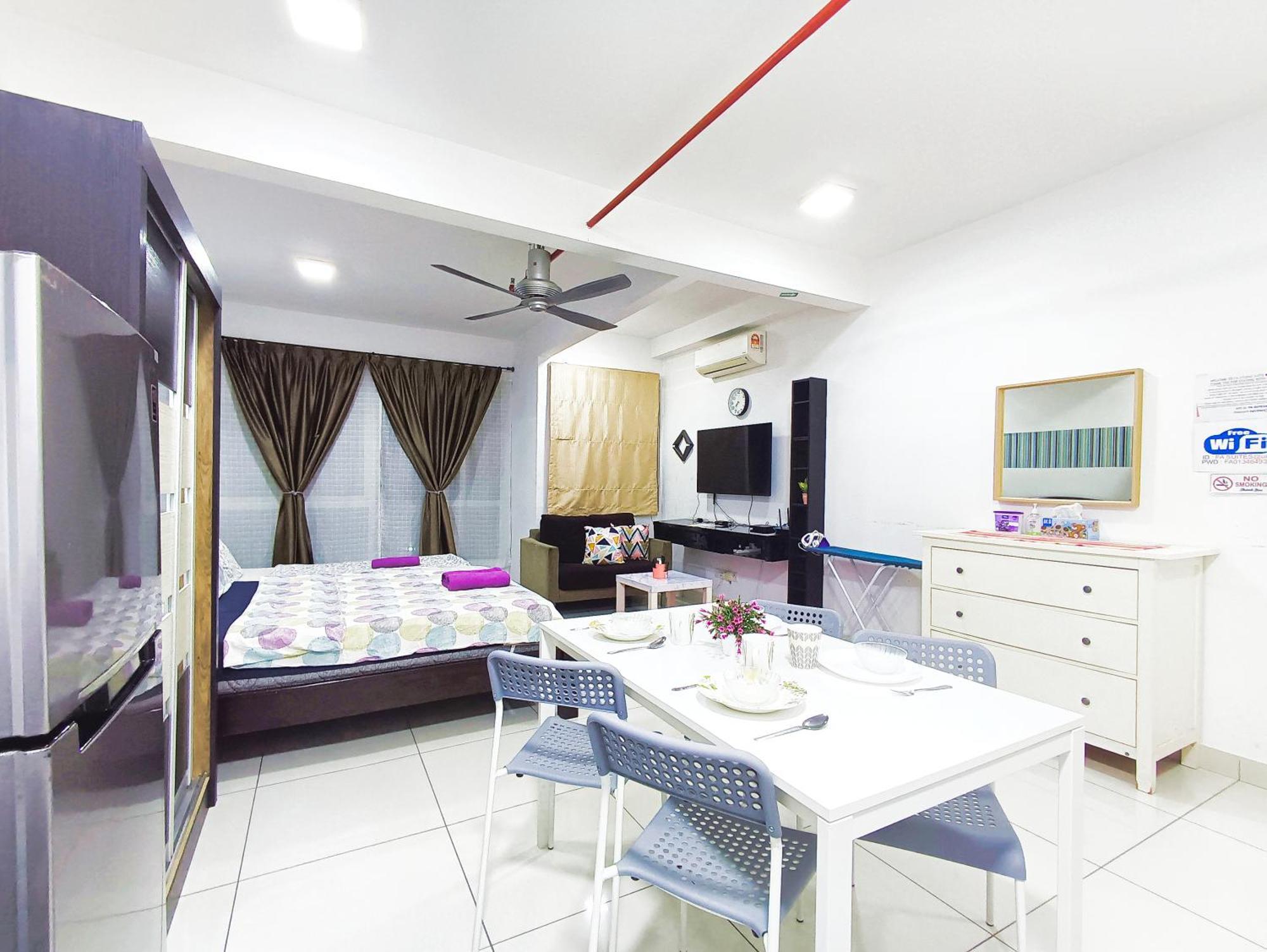 Apartment Fa 13@de Centrum